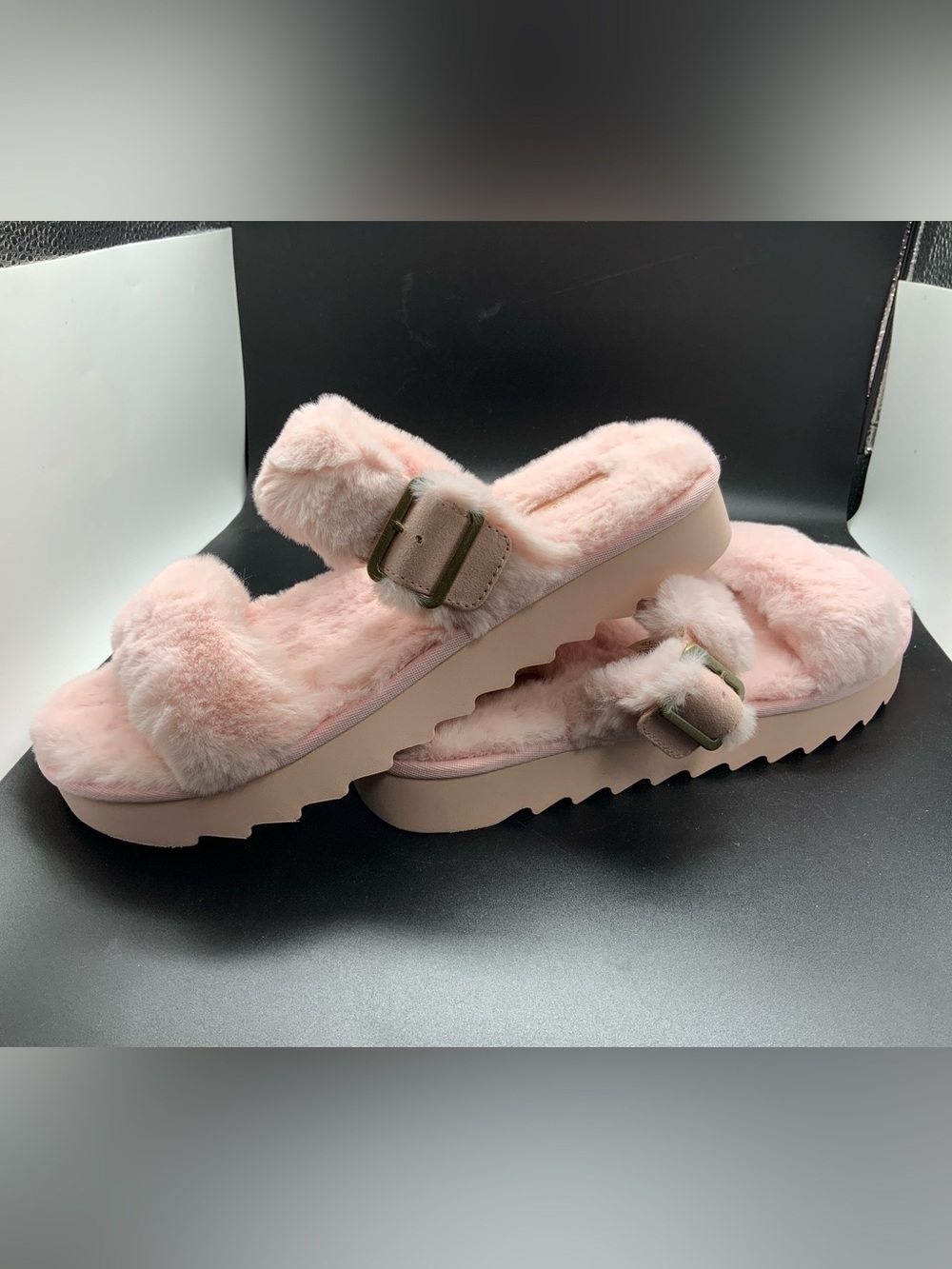 Koolaburra Ugg slippers